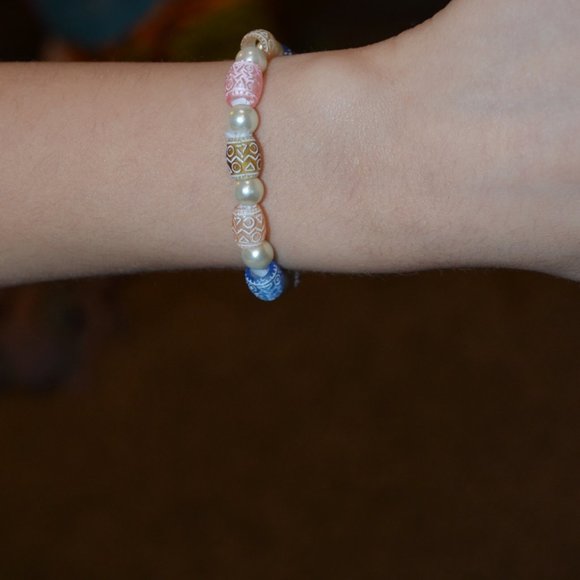 Handmade Barrel beads Elastic Bracelet - Picture 4 of 6